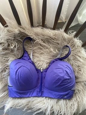 Victoria's Secret Purple Front-Zip High-Impact Sports Bra, Size 36D